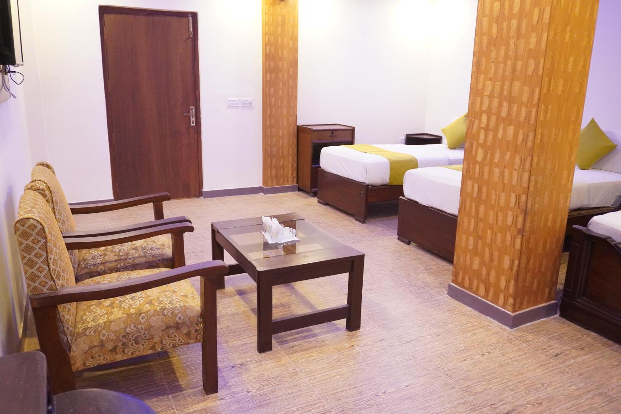 National Hotel Лахор Экстерьер фото