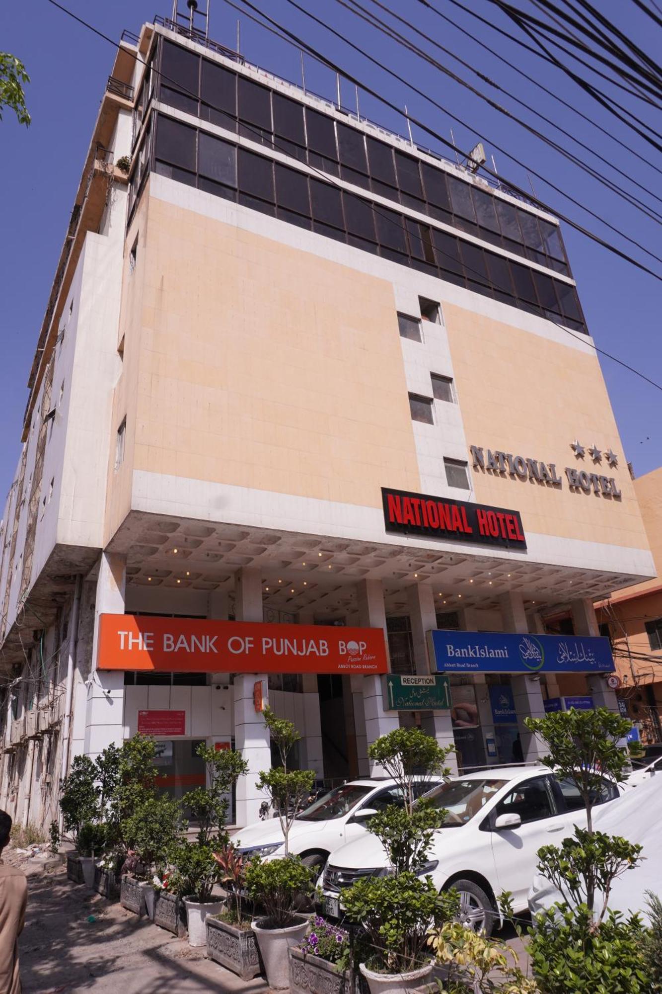 National Hotel Лахор Экстерьер фото